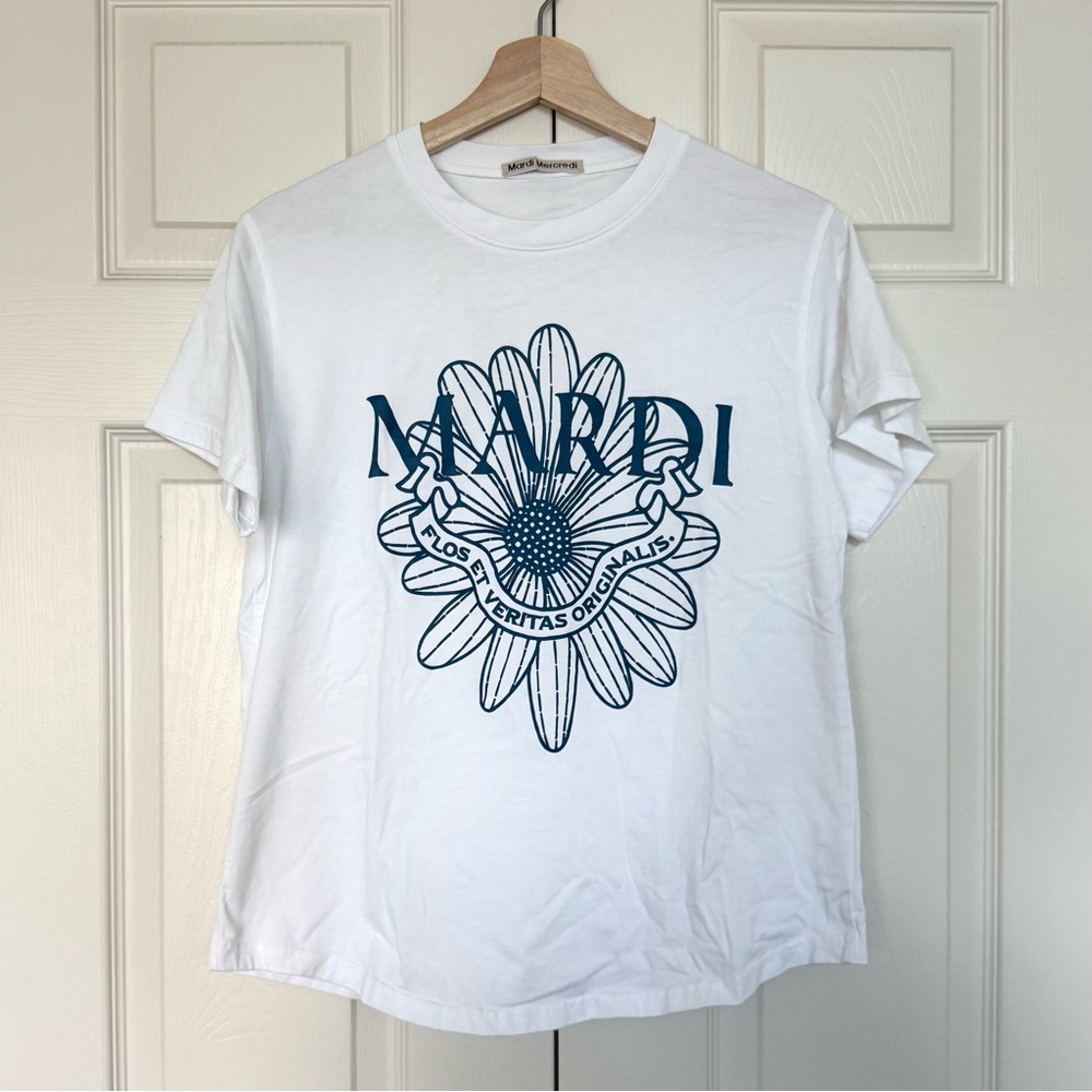 Mardi Mercredi Flower Graphic T-Shirt